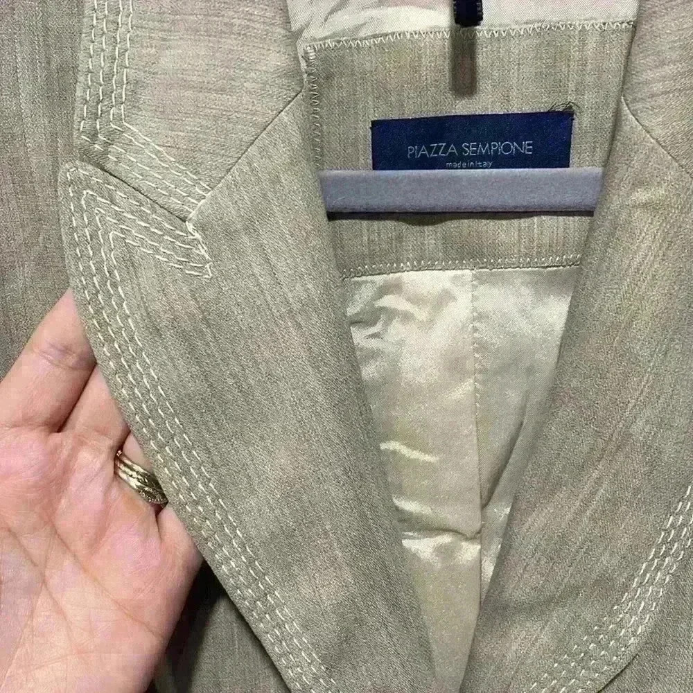 Piazza Sempione Tan double stitched pure wool blazer size large made in Italy - Picture 8 of 11